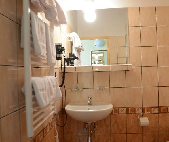Folbr Han/Misafirhane Dlouhá Lhota